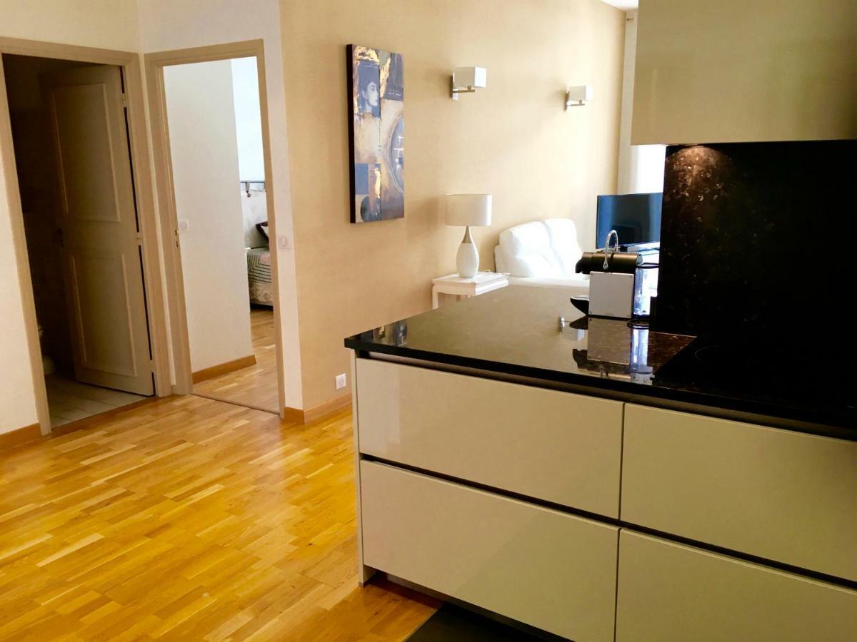 Апартаменты Golden Triangle 2Br/2Ba Канны Экстерьер фото